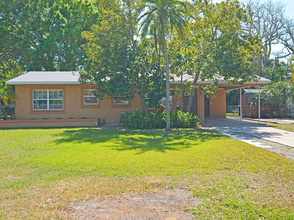 1st image of 830 Bay Vista Blvd S