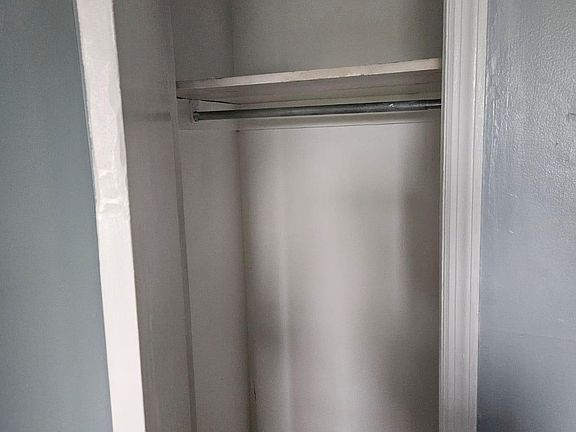 4th image of 803 E 213th St APT 2
