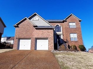 106 Mansker Park Dr, Hendersonville, TN 37075