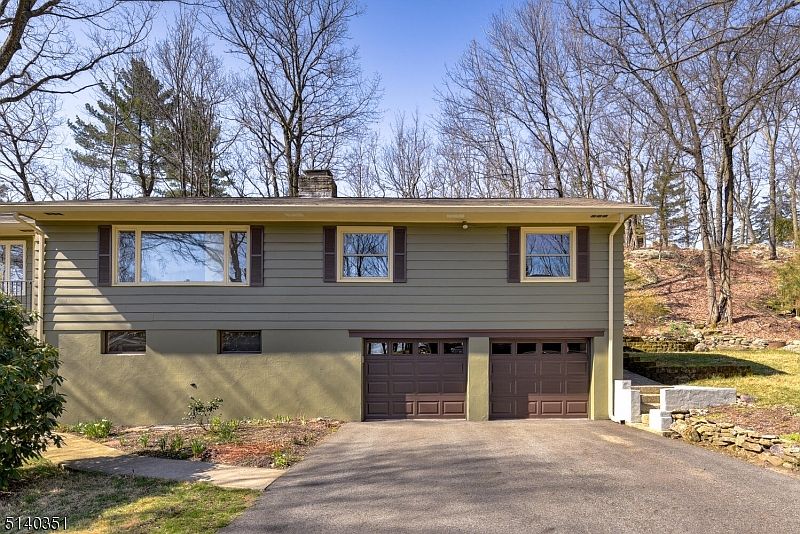 90 Upper High Crest Dr, West Milford, NJ 07480 Zillow