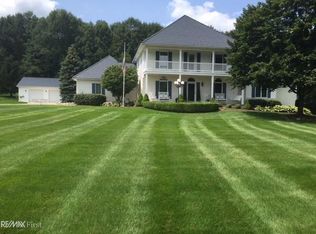 79415 Scottish Hills Dr, Romeo, MI 48065