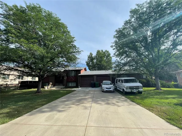 6921 W 25th Avenue, Lakewood, CO 80214
