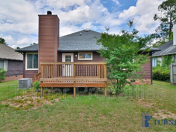5th image of 148 Westport Dr