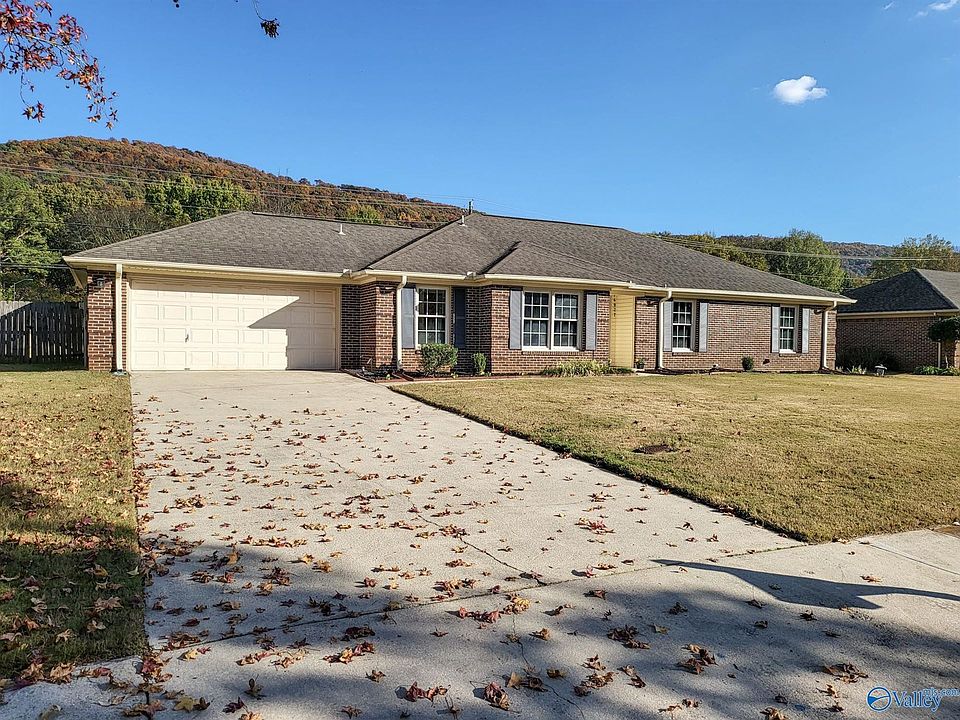 1st image of 14927 Clovercrest Dr SE
