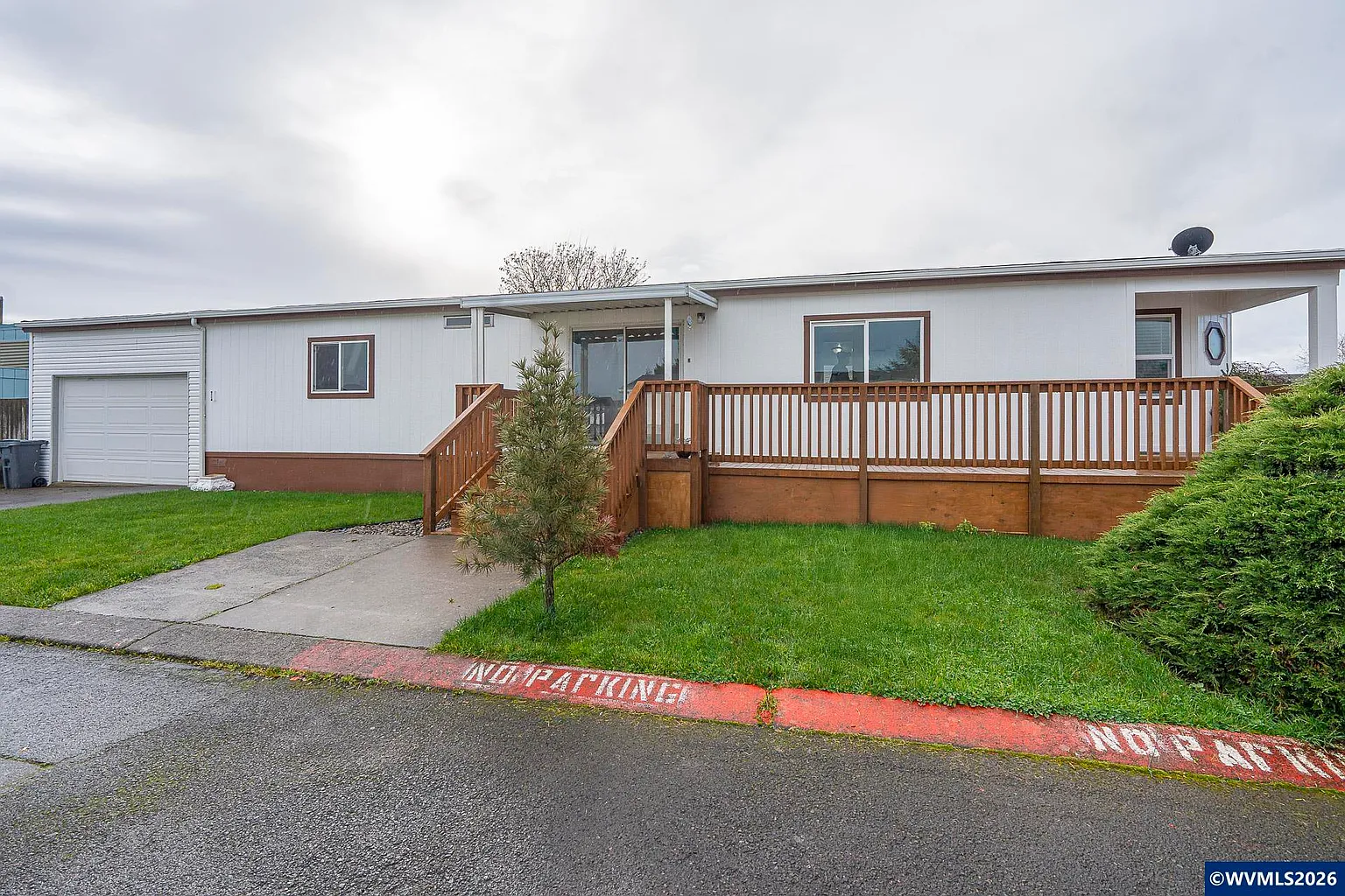 5032 Copper Creek Loop NE photo 1