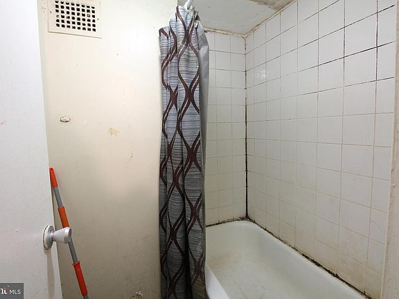 3rd image of 1836 Metzerott Rd APT 401