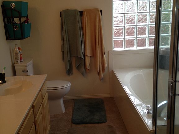 3rd image of 3039 W Dutchman Dr