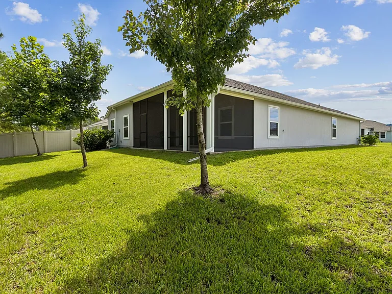 70305 Winding River Dr — Photo 33