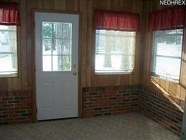 5th image of 101 Green Bay Dr