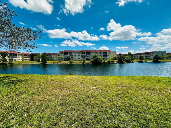 8000 Sunrise Lakes Drive #106, Sunrise, FL 33322