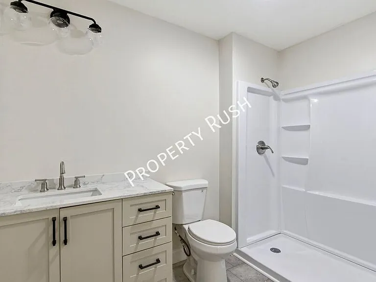 6107 Vance Cir — Photo 13