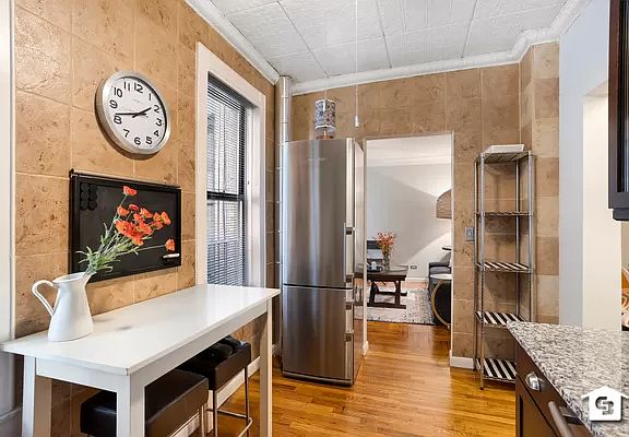 4th image of 222 E 82nd St APT 3G