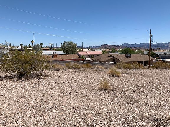3rd image of 3296 Bluegrass Dr Lot 2