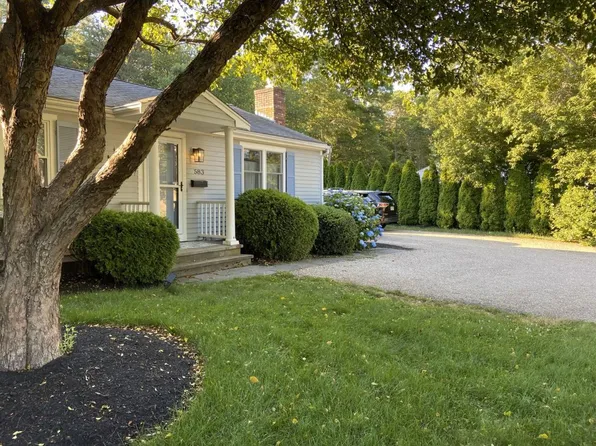 583 N Falmouth Hwy, North Falmouth, MA 02556