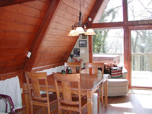 Dining area with table for 6