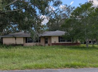 5836 W Pine Cir, Crystal River, FL 34429