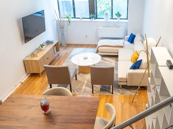 310 E 46th St, Manhattan, NY