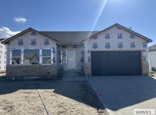 560 Abigail Ln, Shelley, ID 83274