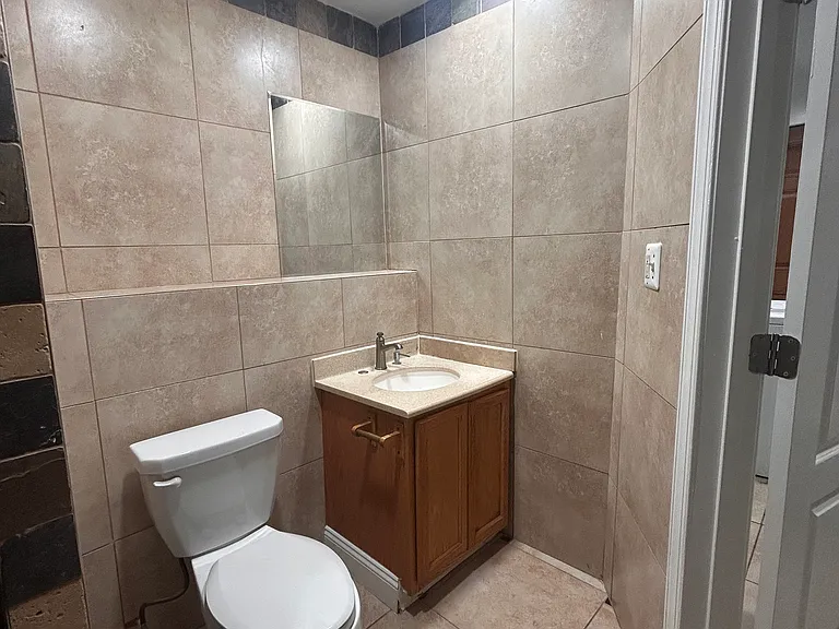 3107 Maygreen Ave — Photo 5