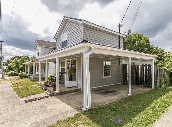 5th image of 124 Parrish Ave