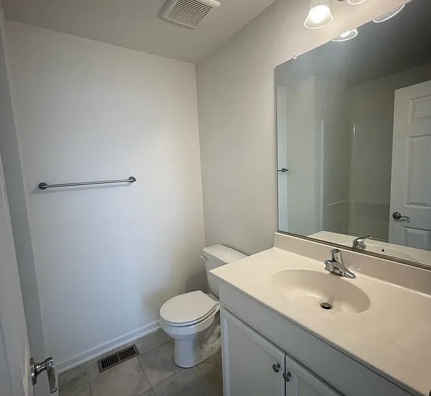 351 Ashby Commons Dr — Photo 11