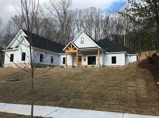 6912 Running Deer Ct, Flowery Branch, GA 30542