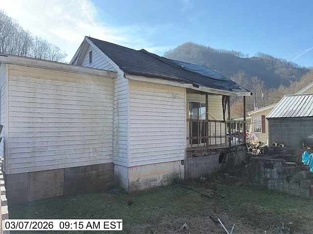 2 bed, 1.0 bath, 1623 sqft, $550 — Photo 2