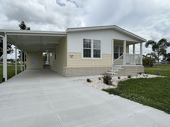 4th image of 19188 Meadowbrook Ct #44K