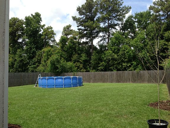 18ft Round Above Ground Pool