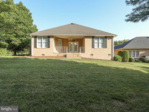 5th image of 861 Buckner Dr