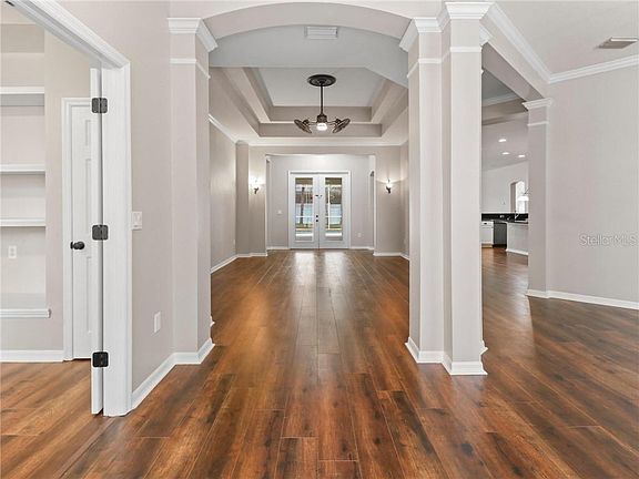 3rd image of 5755 Eaglemount Cir