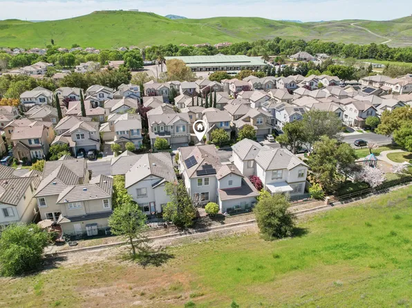 5783 Shadow Hill Dr, Dublin, CA 94568