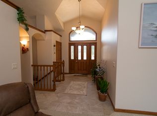 2516 S Grinnell Ave, Sioux Falls, SD 57106