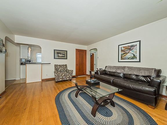 4th image of 6934 Britton Ave