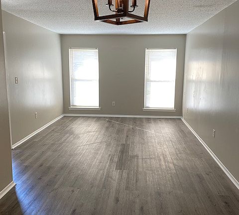 5th image of 5725 Belleau Dr