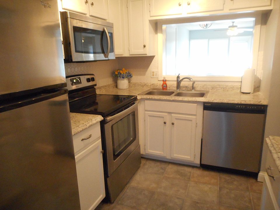 1st image of 2208 Stonington Ave #2208