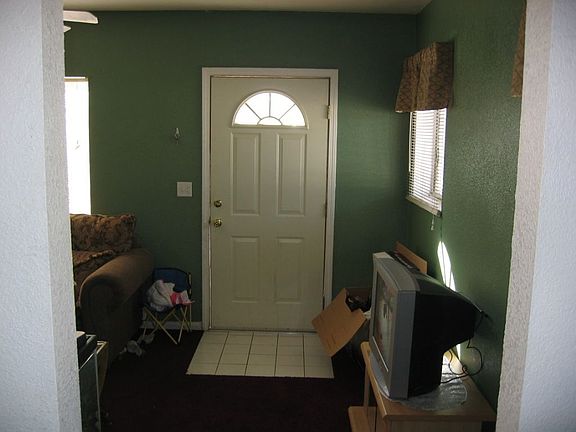 #623 Entryway