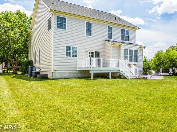 3rd image of 5536 Hillsman Farm Ln