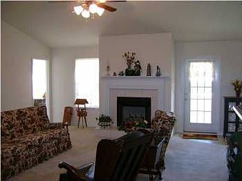5th image of 1603 Twin Pines Cir