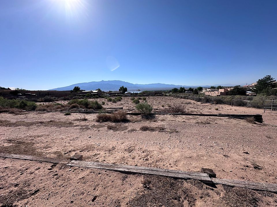 2nd image of 0 Rio Rancho Blvd NE Lot 37 17