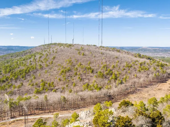 2 Towers Rd, Little Rock, AR 72223