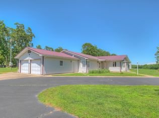 1880 Farm Road 1090, Monett, MO 65708