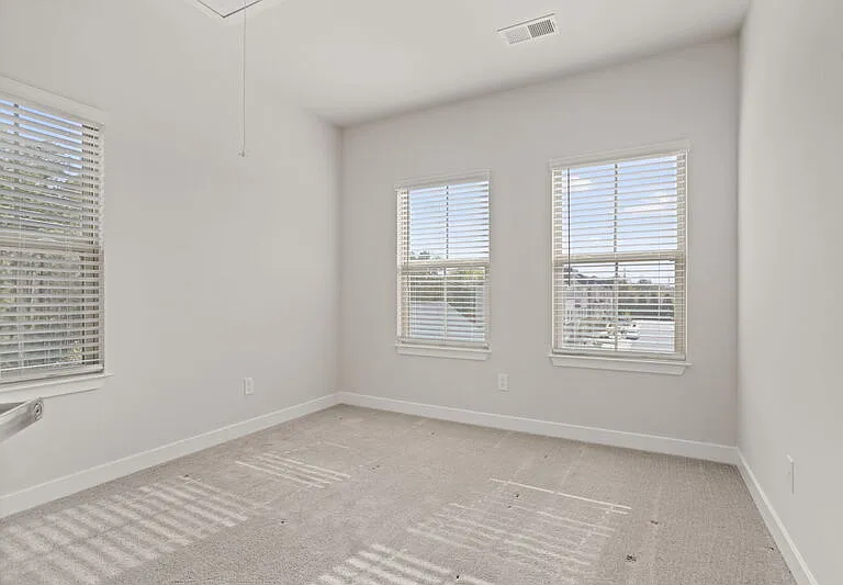 117 Eagle Wood Dr #1 — Photo 17