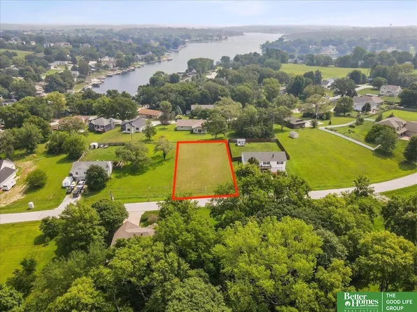 9419 Monroe Rd, Plattsmouth, NE 68048