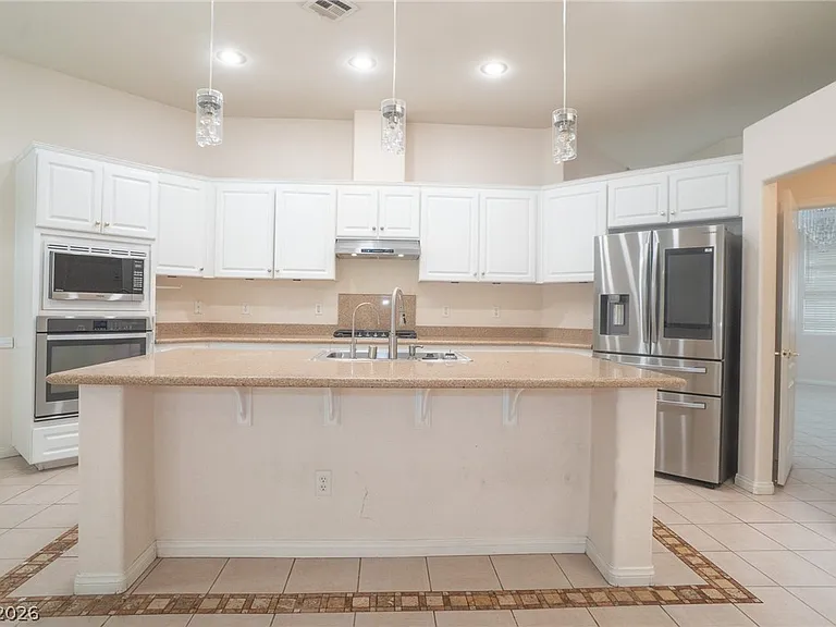 7861 Darby Ave — Photo 22