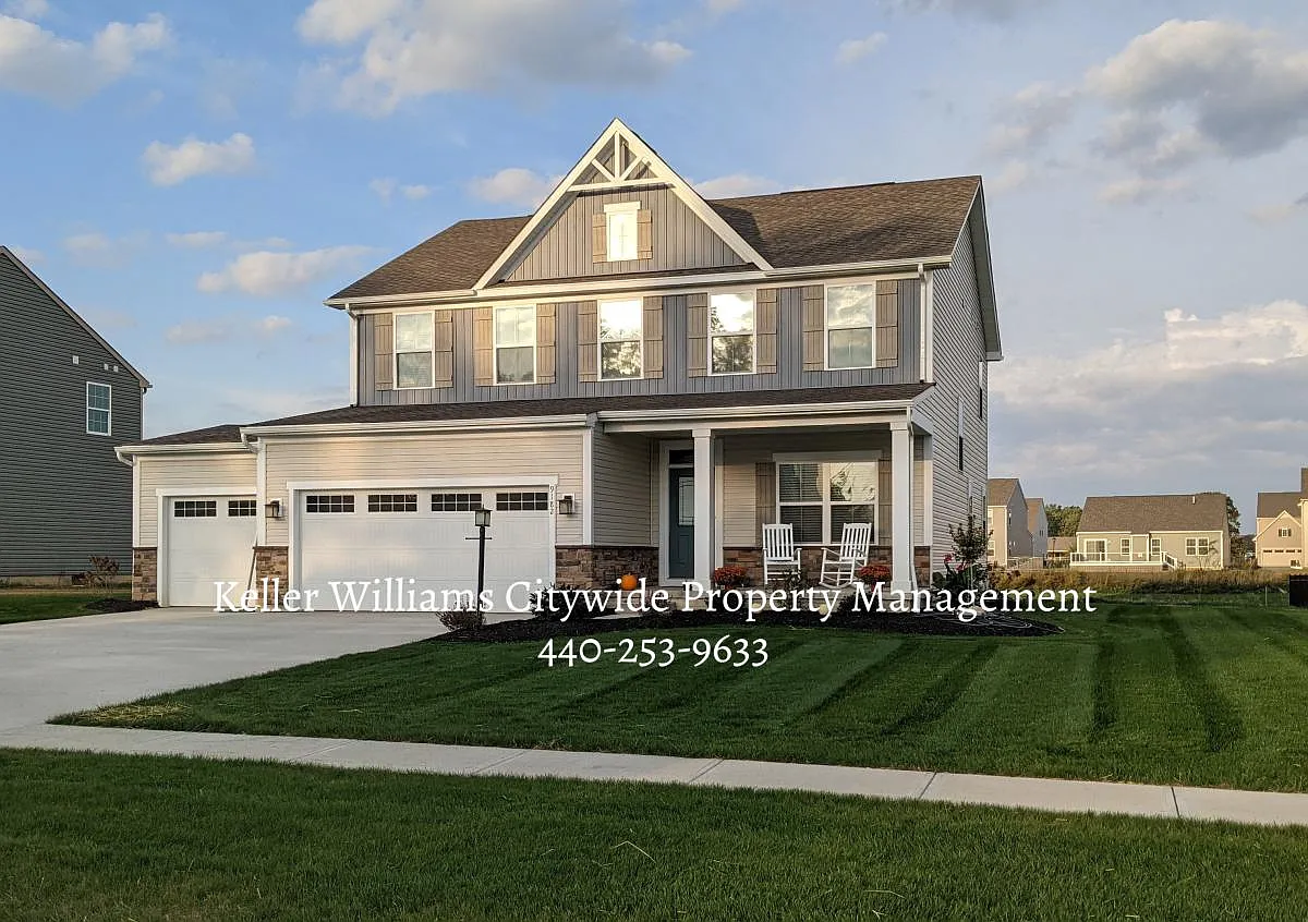 9182 Winfield Ln photo 1