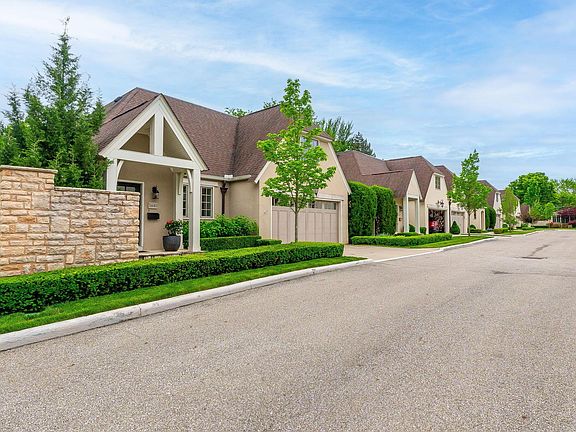 2nd image of 3440 London Court Dr