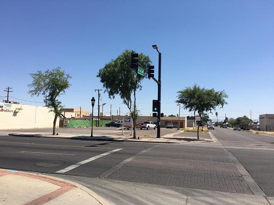 1st image of 5555 W Glendale Ave