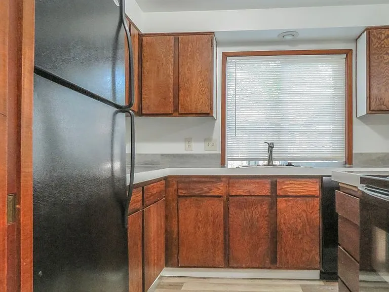 9110 SW Chelan Pl — Photo 5