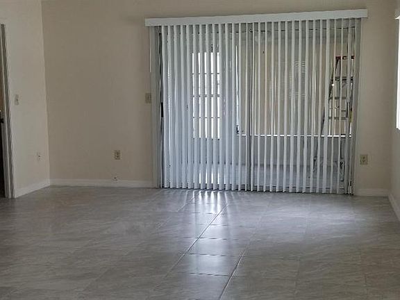 5th image of 2235 Bancroft Cir S APT D